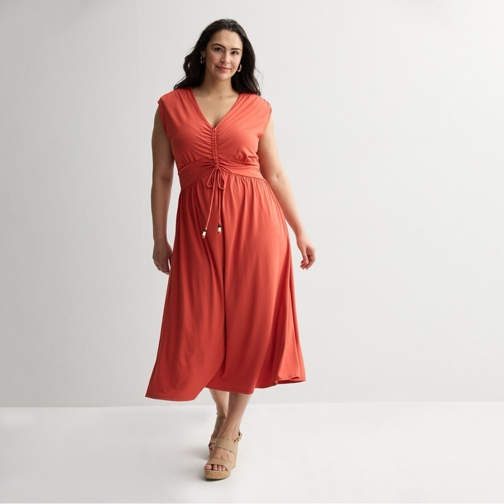 Nine West  Coral cinched waist Midaxy Dress size 2xl